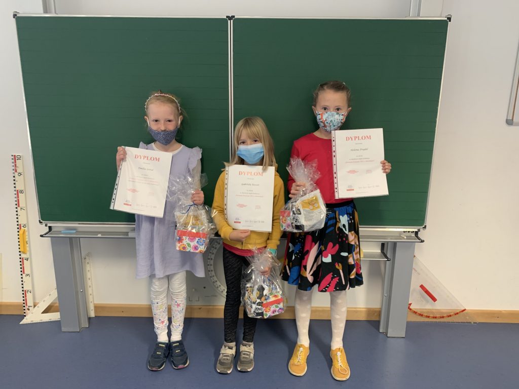 „Dyktando Polonijne 2021 w Beneluksie” – etap szkolny rozstrzygnięty